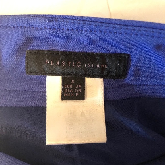 Plastic Island Skirt - Picture 5 of 6